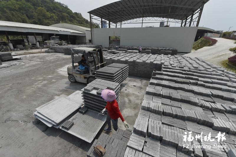 1759998941919703.jpg 3.jpg