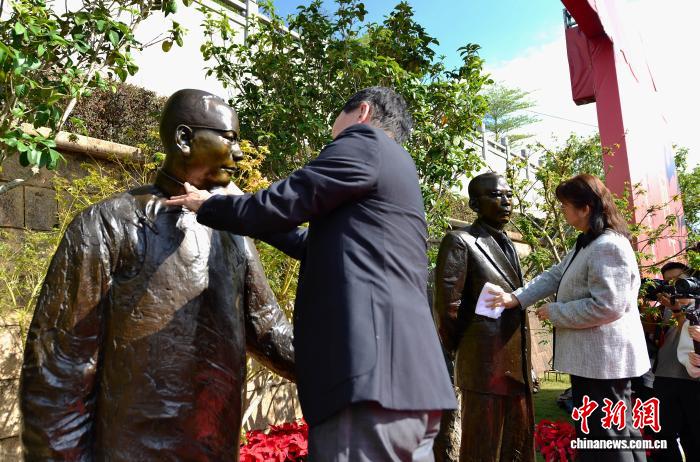 1763517673695104.jpg 1763517673695104.jpg