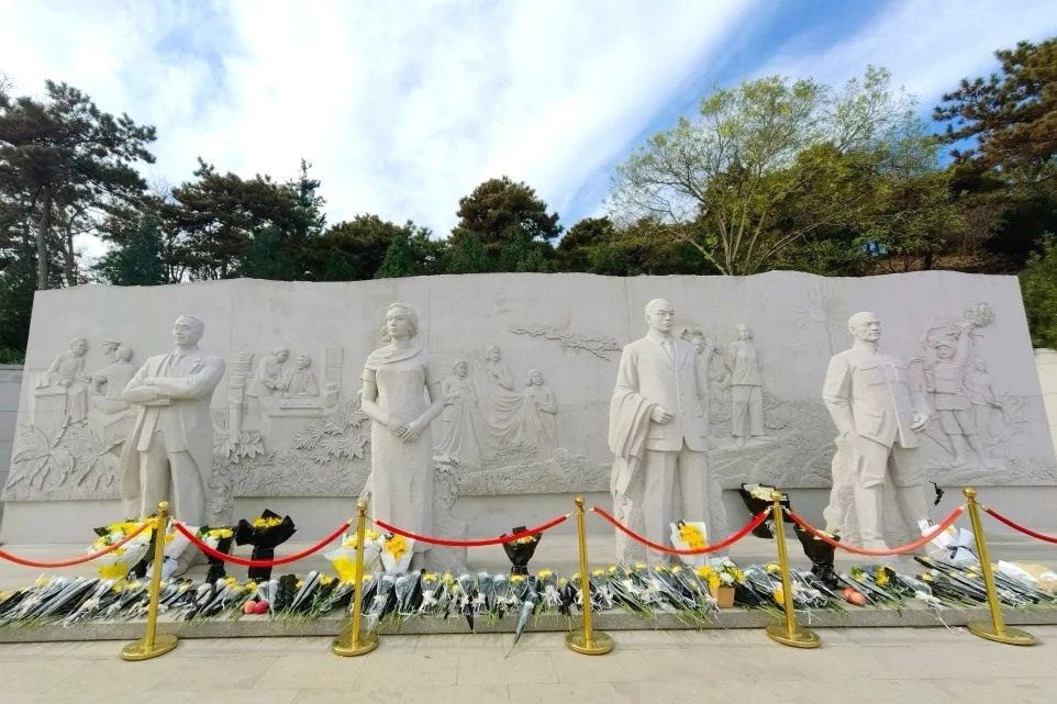 1763949592319885.png 1763949592319885.png