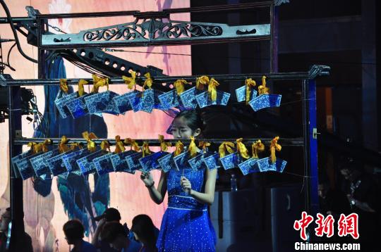 两岸青年同台共舞歌舞之中育友谊