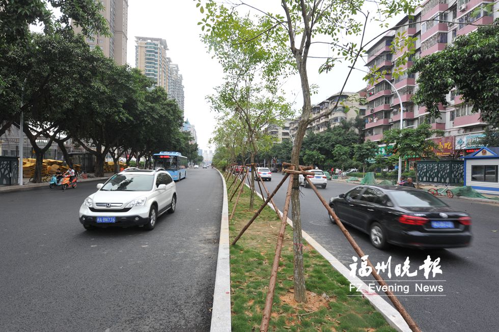 台江最后一条主干道完成“白改黑” 排尾路升级为六车道