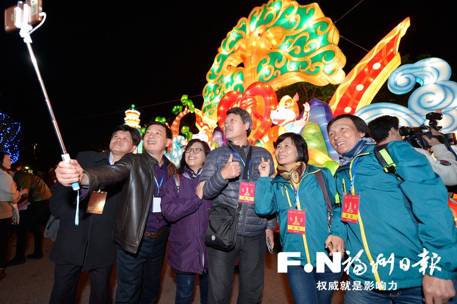 第十六届“两马同春闹元宵”活动正式启幕