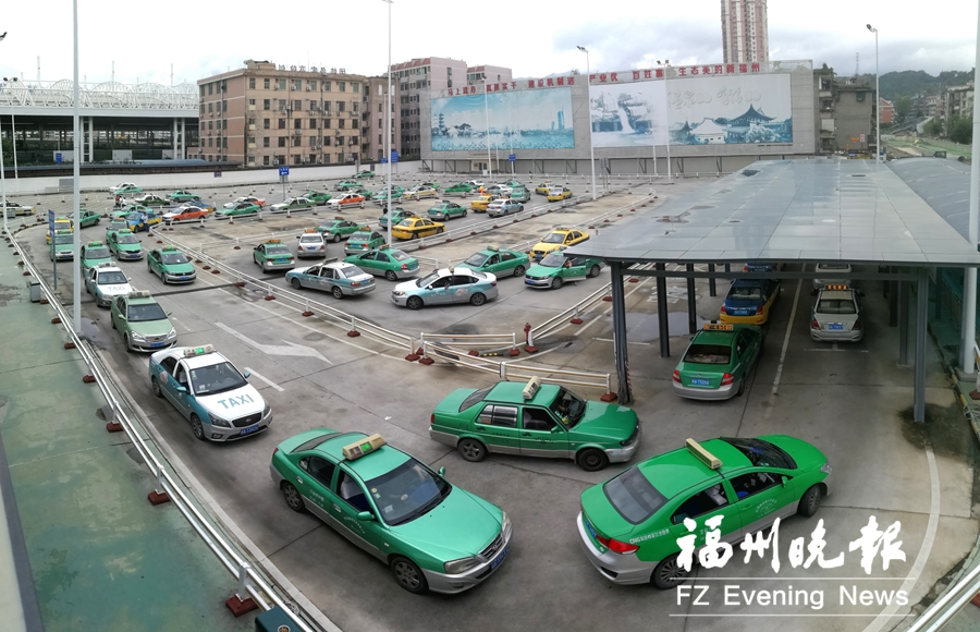 福州力促网约车与巡游车融合发展 满足市民多样化出行需求