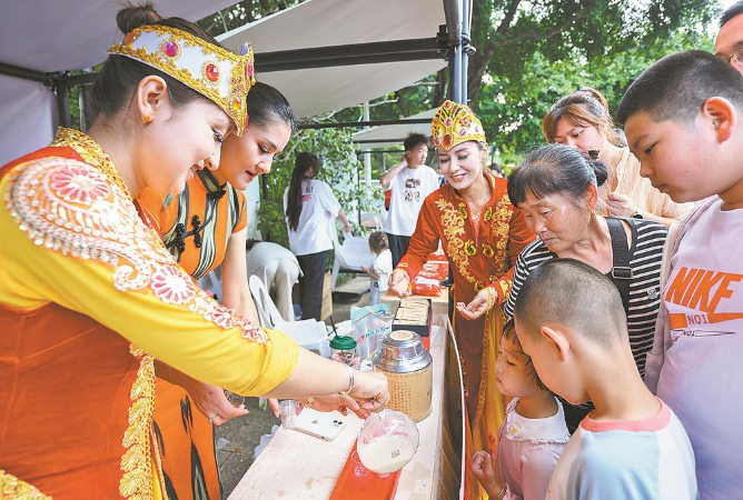 “山海同行 同心向福”2026年福州统战宣传月启动仪式在屏山公园举行