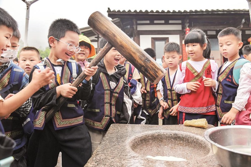 1769736854858725.jpg 2f389ca7-7e08-41f4-8bc8-140964c369f8.jpg